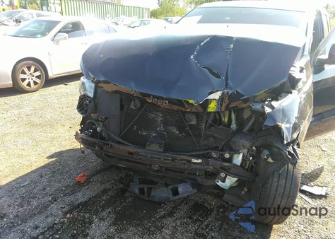 2018 Jeep Grand Cherokee High Altitude 4X4 z USA, uszkodzony, nr VIN 1C4RJFCG3JC326553